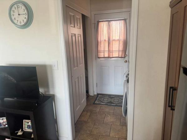 1998 Cavco Manufactured Home