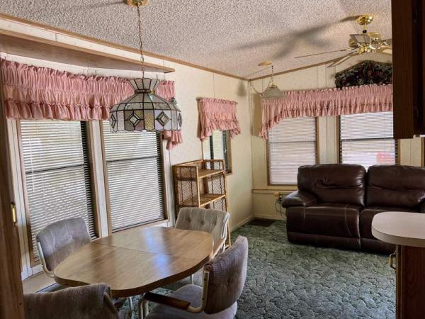 1989 Park Manufactured Home