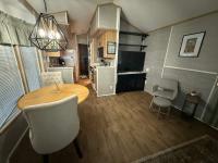 1993 Cavco Manufactured Home