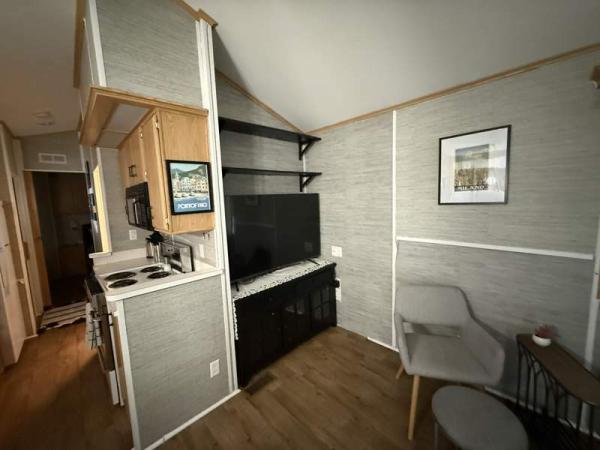 1993 Cavco Manufactured Home