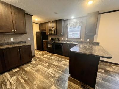 Mobile Home at 14437 Trillium Circle Grand Haven, MI 49417