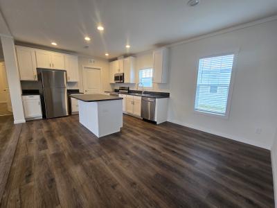 Photo 4 of 9 of home located at 154 Goldwater Drive Kyle, TX 78640