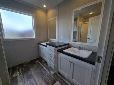 Photo 4 of 9 of home located at 205 Split Rail Pkwy Kyle, TX 78640