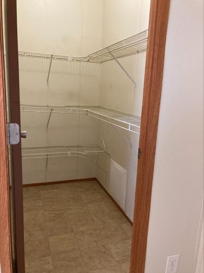 Photo 4 of 6 of home located at 1803 Everest Monroe, MI 48161