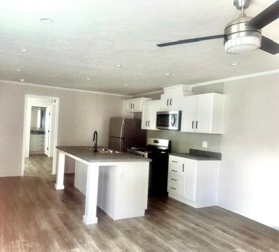Photo 2 of 8 of home located at 1845 Autumn Monroe, MI 48161