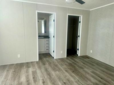 Photo 3 of 8 of home located at 1845 Autumn Monroe, MI 48161