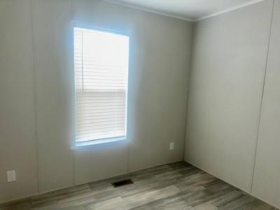 Photo 4 of 9 of home located at 1844 Deerfield Monroe, MI 48161