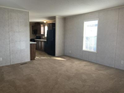Photo 4 of 5 of home located at 1856 Bloomfield Monroe, MI 48161