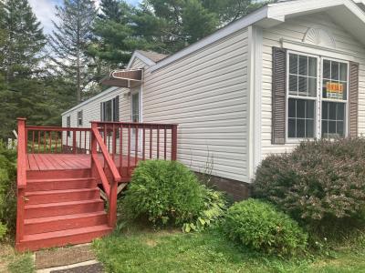 Mobile Home at 979 Essex Street Lot 140 Bangor, ME 04401