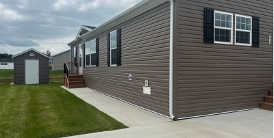 Mobile Home at 24244 Redwood Dr Chelsea, MI 48118