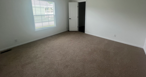 2023 Champion RA2852215 Mobile Home