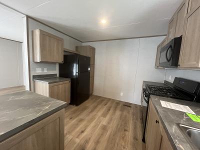 Mobile Home at 4738 Carlton Rd Sterling Heights, MI 48310