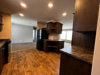 2018 Champion RA2860205 Mobile Home