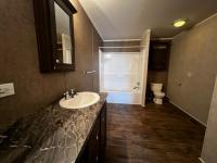 2018 Champion RA2860205 Mobile Home