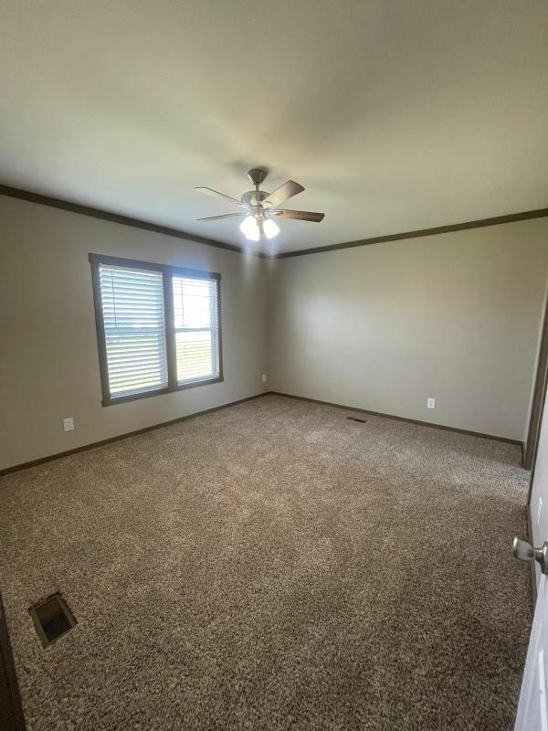 2018 Clayton Homes Inc Manor Hill Mobile Home