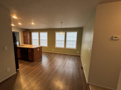 Photo 3 of 14 of home located at 6240 Juliet Blvd Fenton, MI 48430