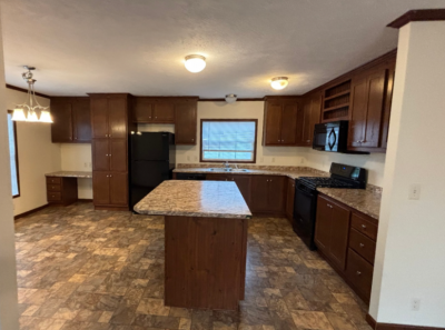 Photo 3 of 11 of home located at 6220 Liberty Mill Drive Fenton, MI 48430