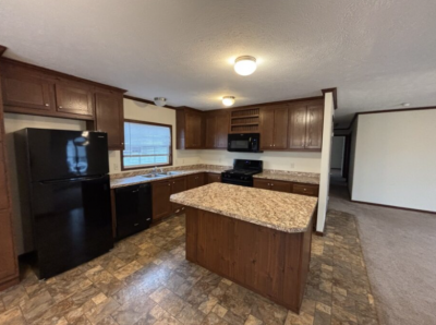 Photo 4 of 11 of home located at 6220 Liberty Mill Drive Fenton, MI 48430