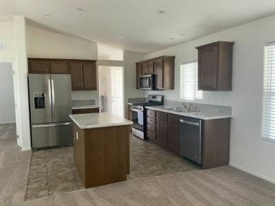 Photo 3 of 20 of home located at 7300 N. 51st Ave  #A-5 Glendale, AZ 85301