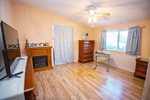1989 Skyline 06910869YAB Mobile Home