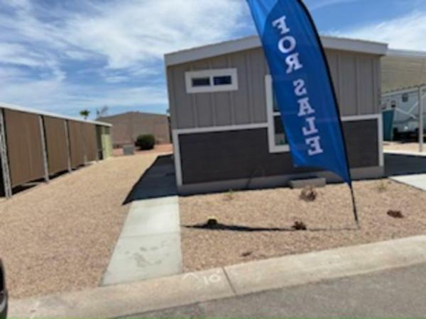 2025 Champion - Chandler Mobile Home For Sale
