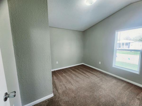 2018 Elliott Mobile Homes Solitaire Mobile Home