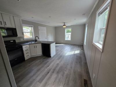 Mobile Home at 16 Thomas Lane #431 Chaska, MN 55318