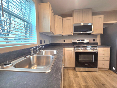 Photo 5 of 23 of home located at 119 Georgia Street #5119 Bismarck, ND 58504