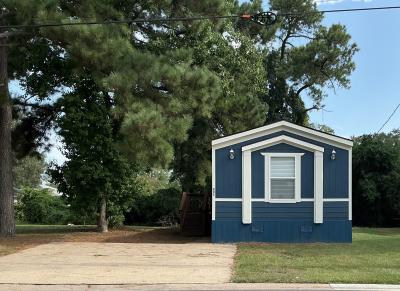 Photo 3 of 27 of home located at 231 Fryer #Fr231 Conroe, TX 77301