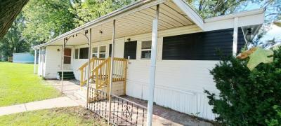 Photo 2 of 24 of home located at 920 Victoria Circle Lynwood, IL 60411