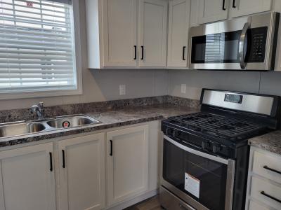 Photo 4 of 25 of home located at 15852 Croatia #541 Clinton Township, MI 48038