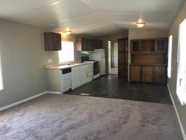 1986 Sunrizon Homes Inc Mobile Home For Sale