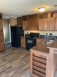 2016 Clayton Homes Inc Yes Mobile Home