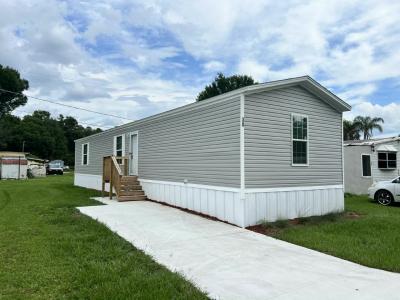 Photo 1 of 21 of home located at 38 Tower Manor Cir W Auburndale, FL 33823