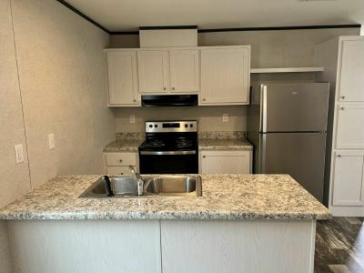 Photo 5 of 22 of home located at 38 Tower Manor Cir W Auburndale, FL 33823