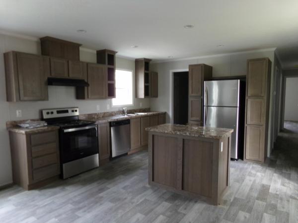 Photo 1 of 2 of home located at 4127 Hickory Trail West Lot 160 Indianapolis, IN 46203