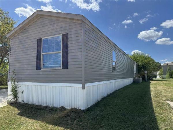 2018 LH168032L-F  Home