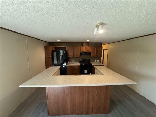 2018 LH168032L-F  Home