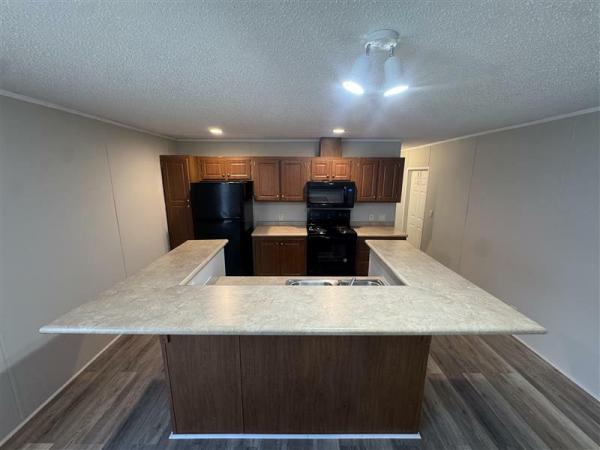 2017 1680-32L  Home