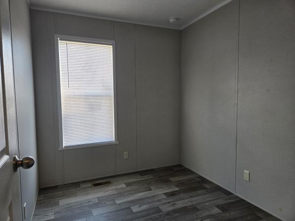 2022 RFN16649BFC1  Home