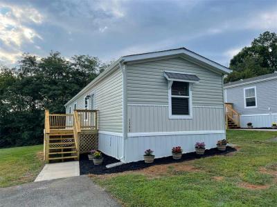 Photo 2 of 9 of home located at 3309 Melissa Way Kodak, TN 37764