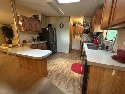 Photo 4 of 8 of home located at 35184 Waters Edge Drive Fruitland Park, FL 34731