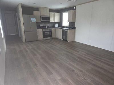 Photo 3 of 6 of home located at 110 White Oak Dr., #110Whi Morton, IL 61550