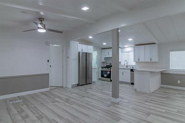 1984 Golden West Mobile Home
