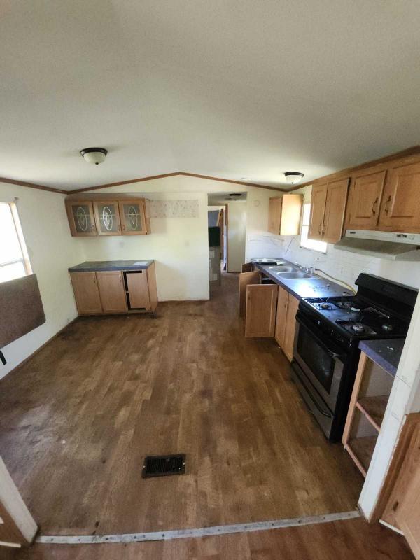 1993 Fleetwood Manufactured Home
