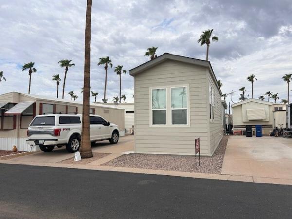 2023 Silvercrest Manufactured Home