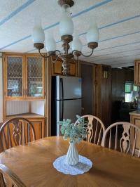 1978 HOLPK Mobile Home