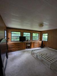 1978 HOLPK Mobile Home
