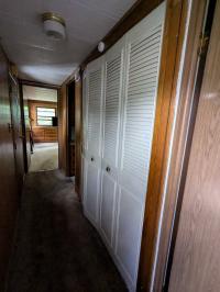 1978 HOLPK Mobile Home