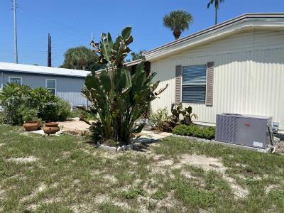 Photo 3 of 42 of home located at 1056 Dove Lane Tarpon Springs, FL 34689